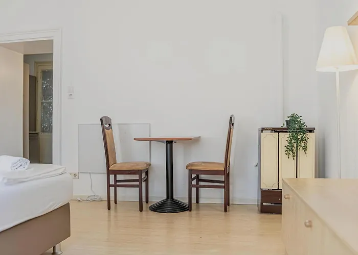 Beautiful 1br Retreat Close To Wiener Stadthalle *